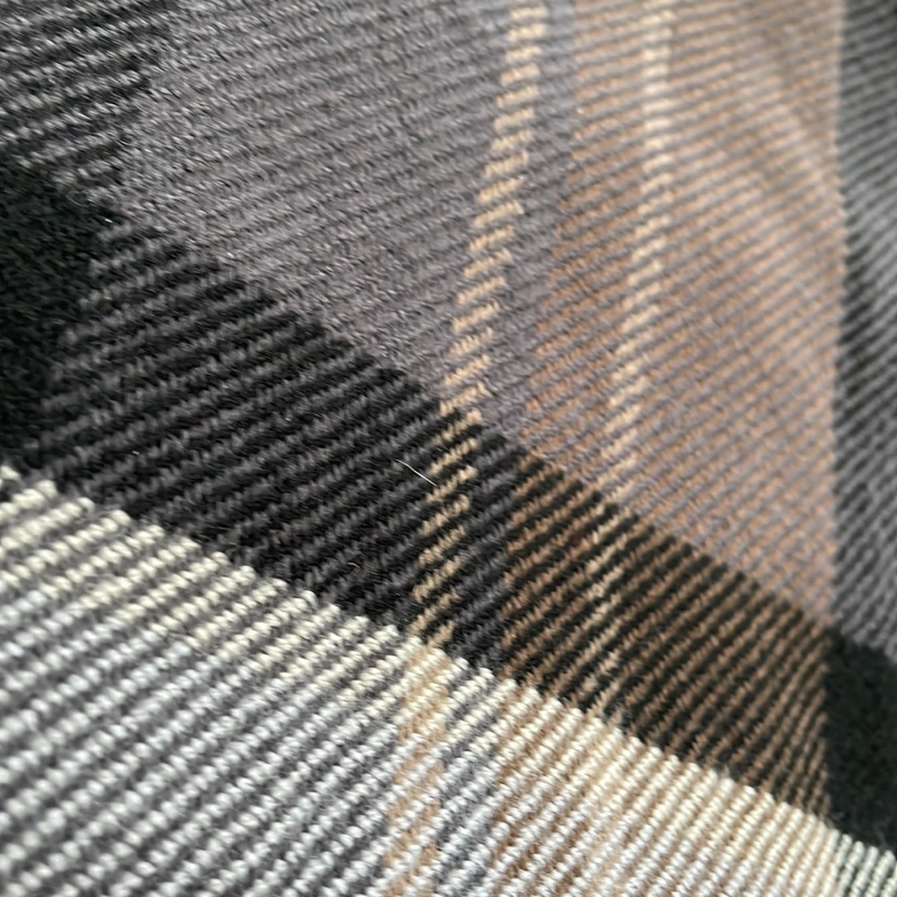 Michael Kors scarf grey black 9” X 66” - Picture 2 of 3